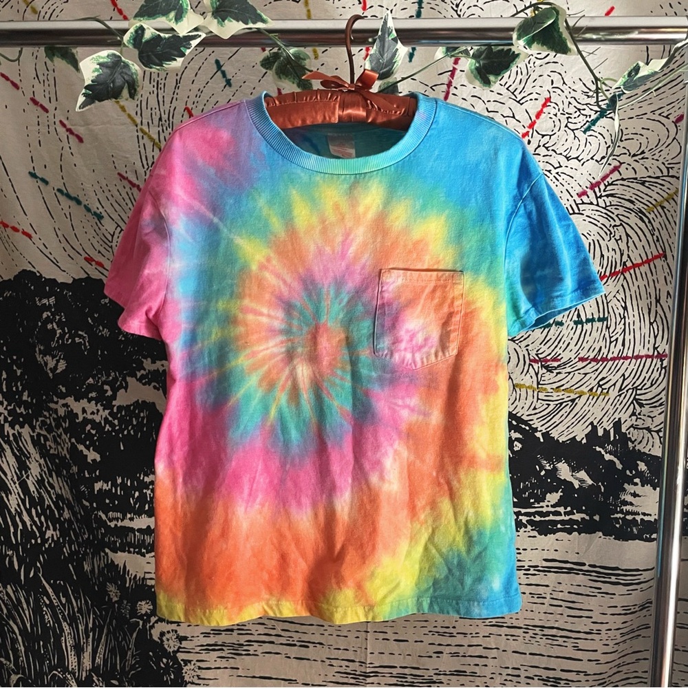 3/$15 ✨ NOBO Basic tie-dye tee
